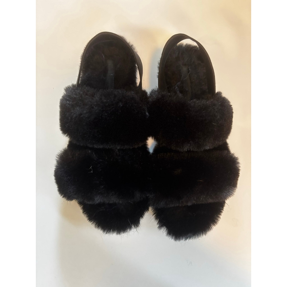 Women's Dolce Vita Black Faux Fur Slippers with White Sole Size 9 - Picture 1 of 8